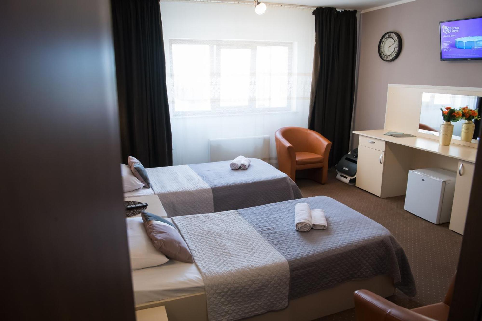 Mbi Travel Inn Craiova Exteriér fotografie